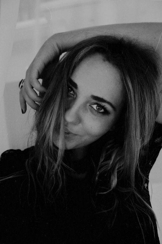 Mia T.
